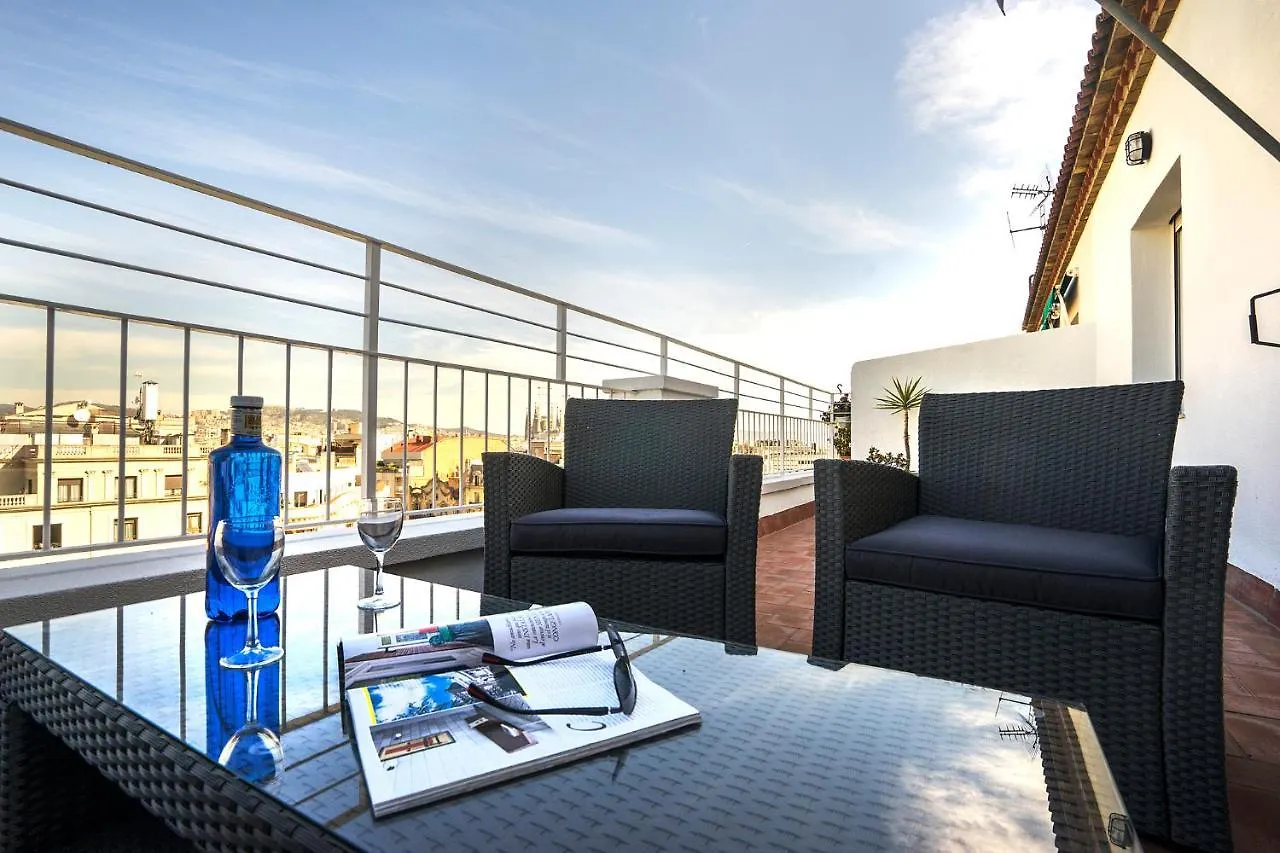 Friendly Rentals Gran Via Барселона