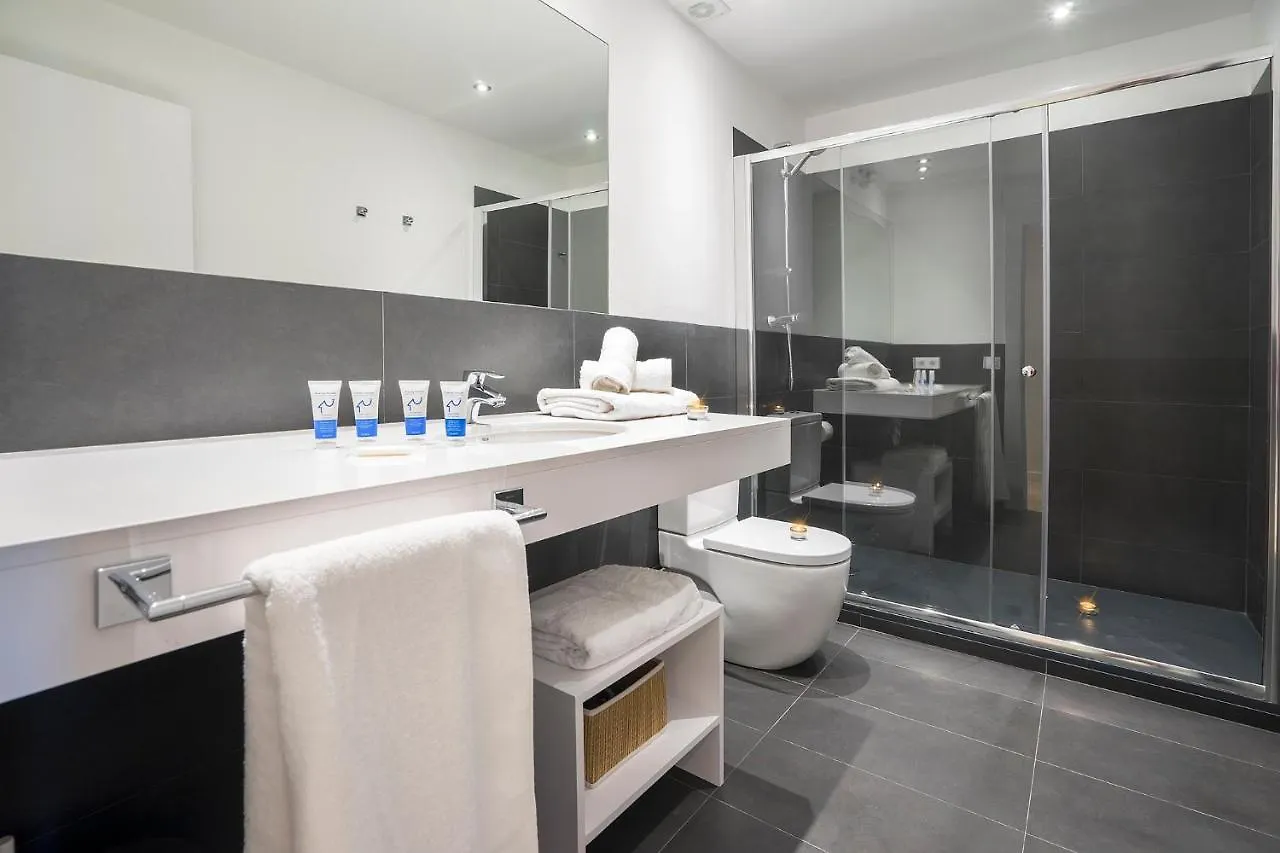 Friendly Rentals Gran Via Барселона Испания